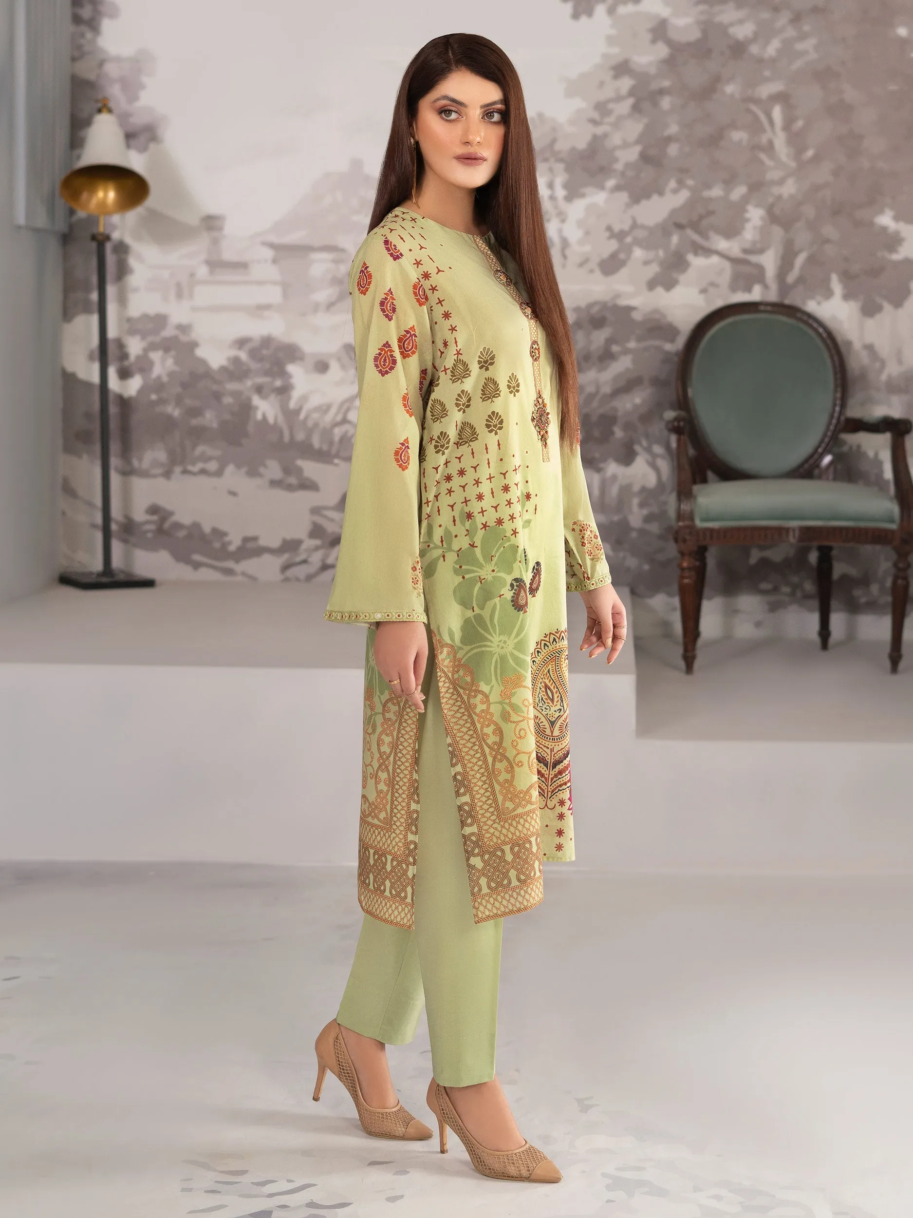 2 Piece Lawn Suit-Embroidered (Unstitched)