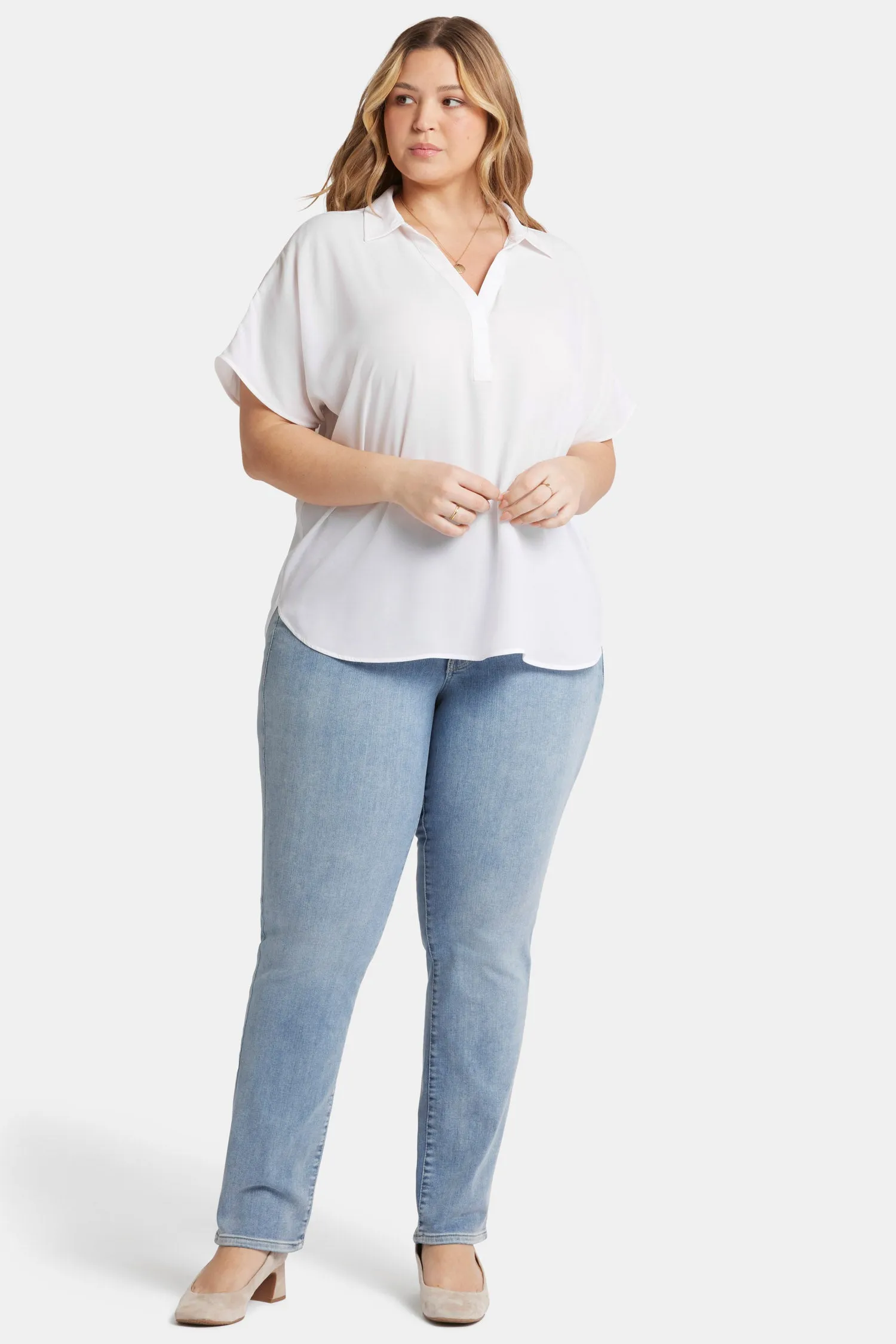 Becky Short Sleeved Blouse In Plus Size - Optic White