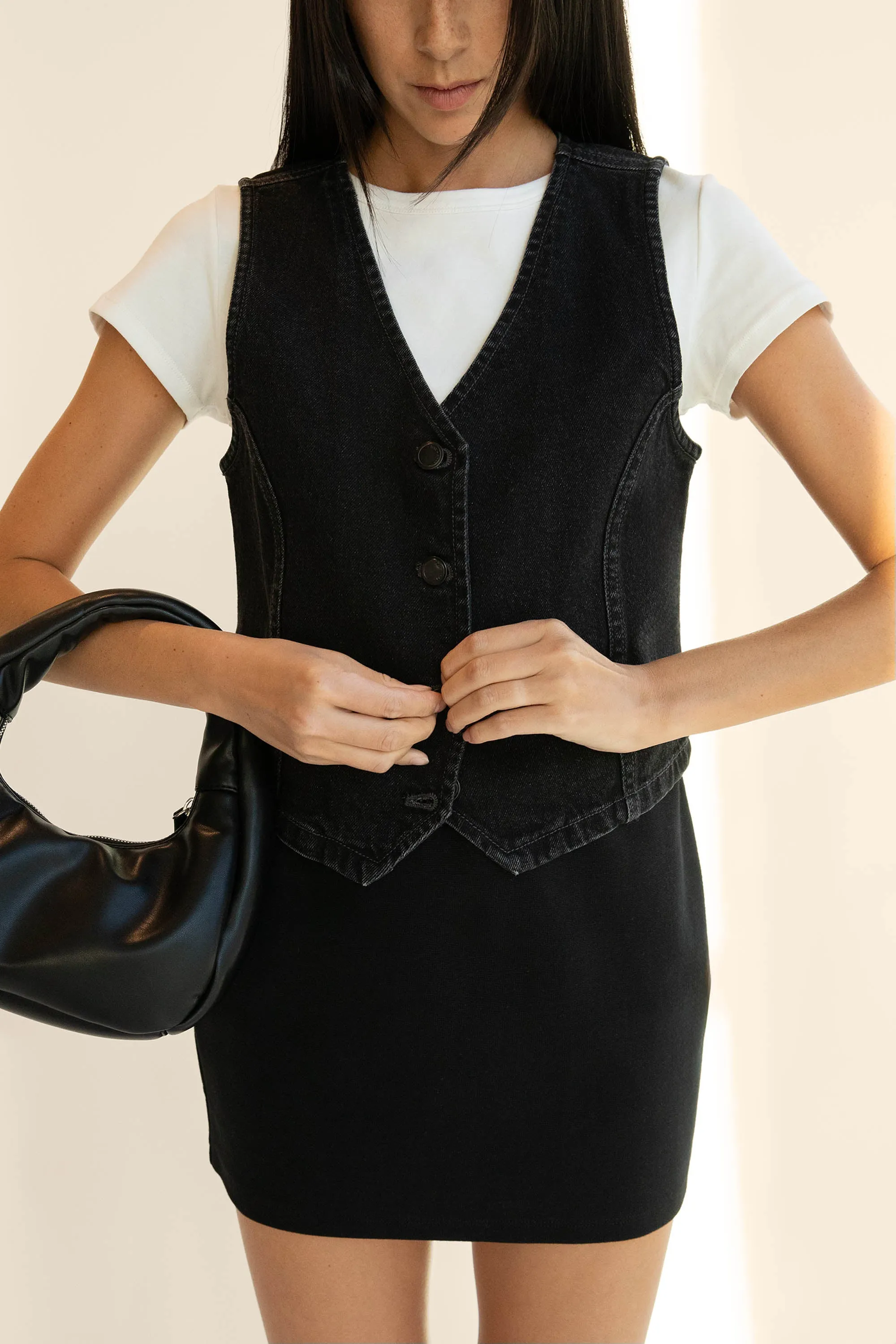 BLACK DENIM VEST