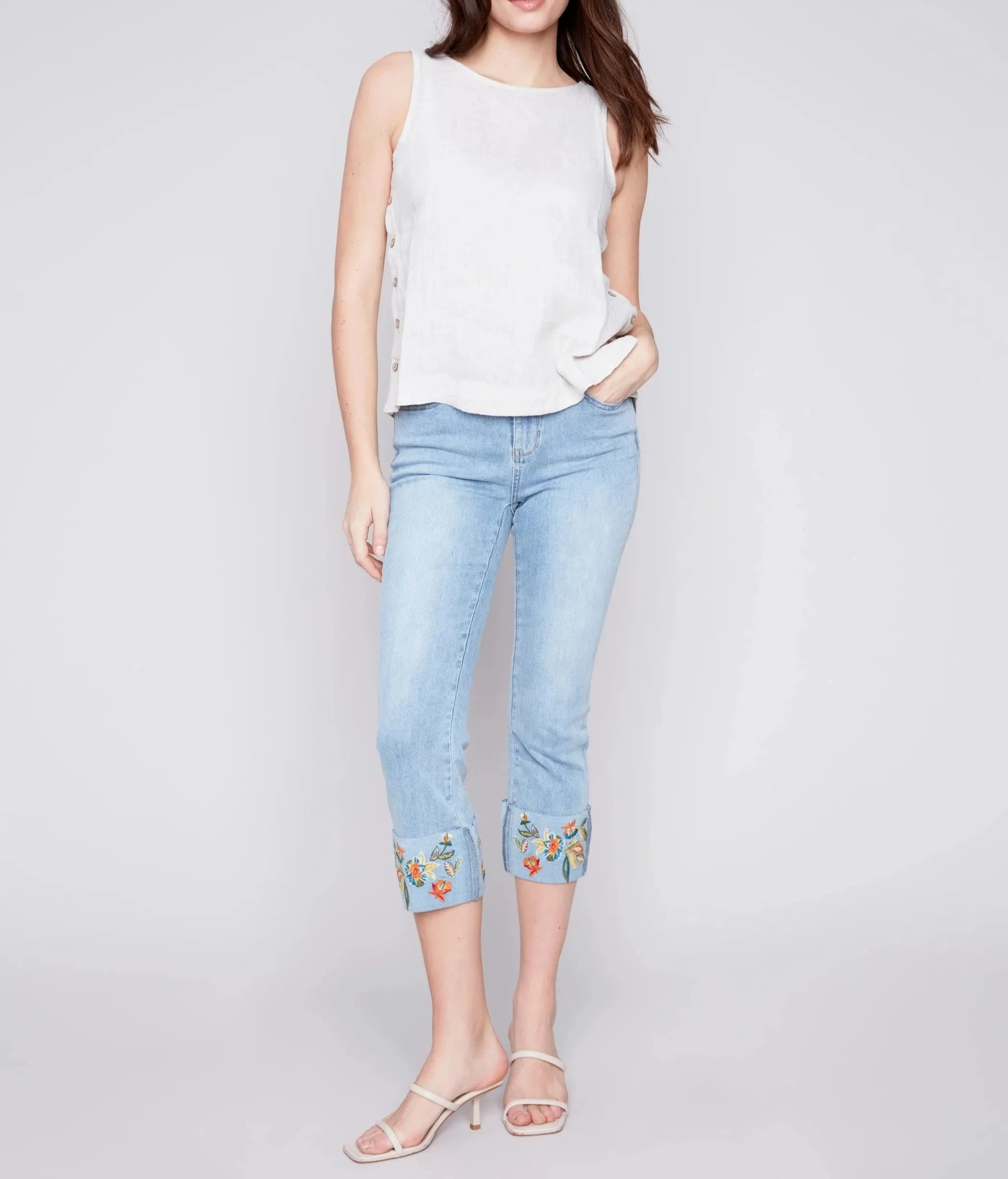 Cropped Jeans with Embroidered Cuff