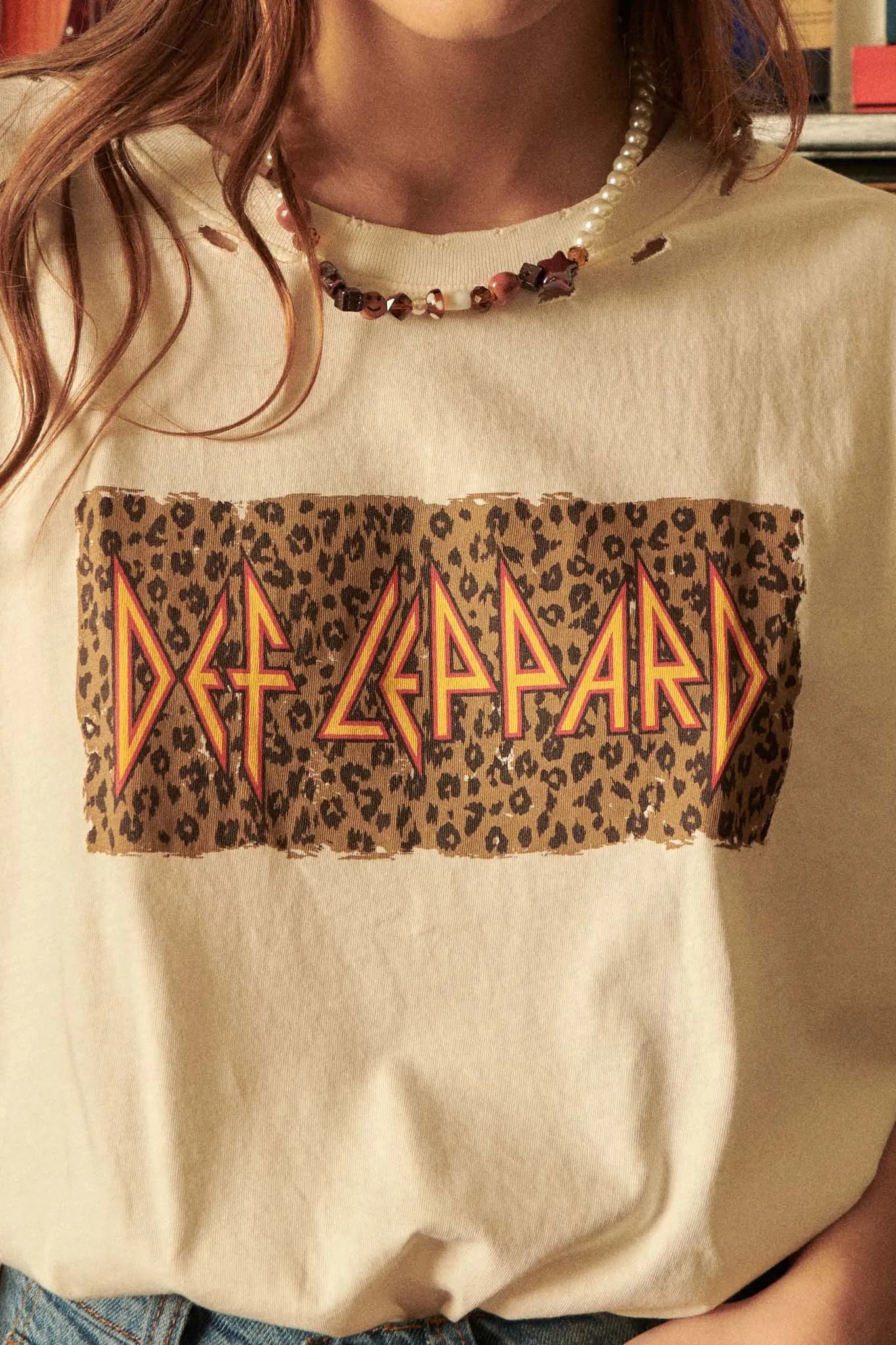 Def Leppard Leopard Logo Distressed Graphic Tee