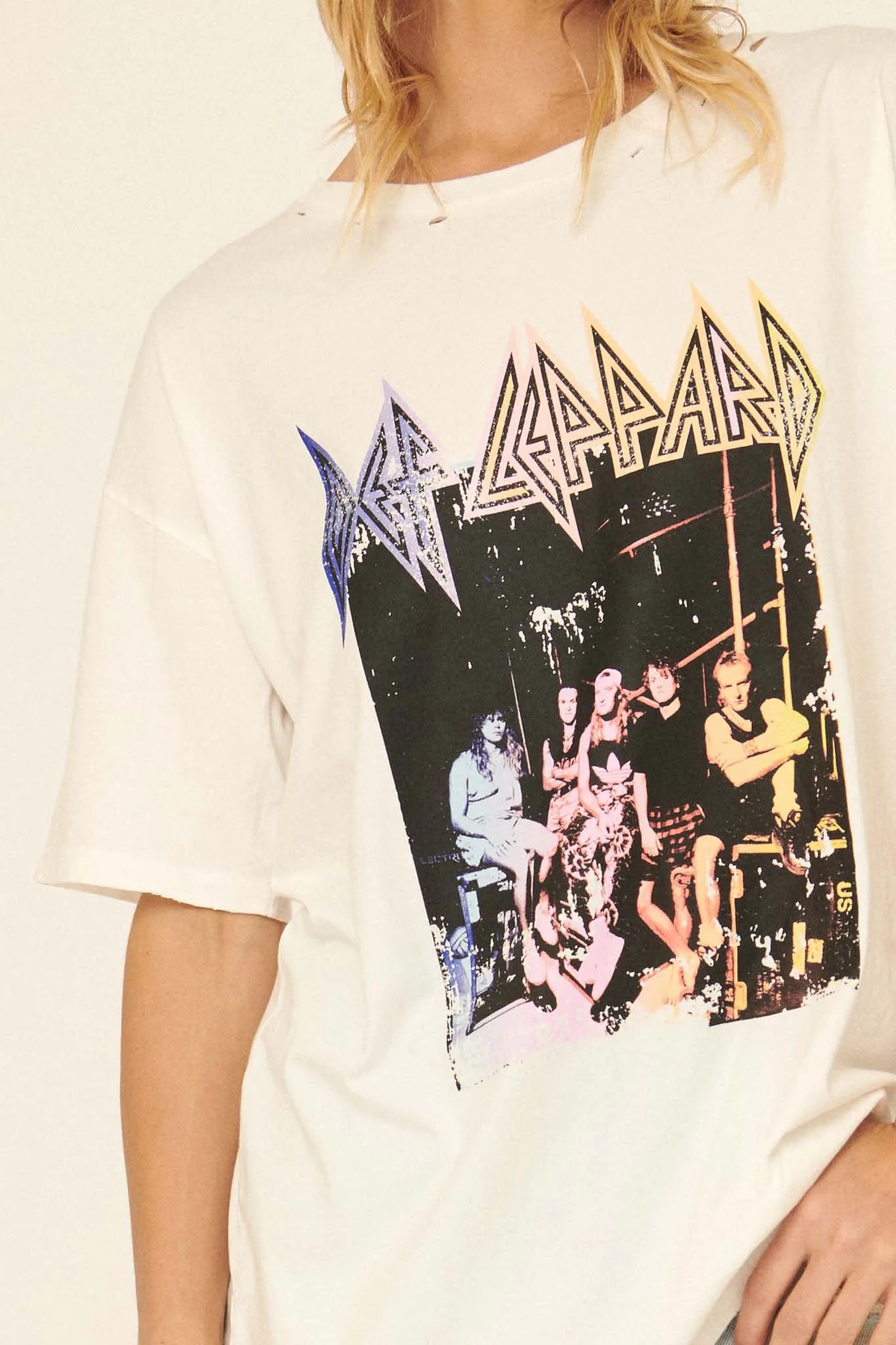 Def Leppard Portrait Distressed Graphic Tee