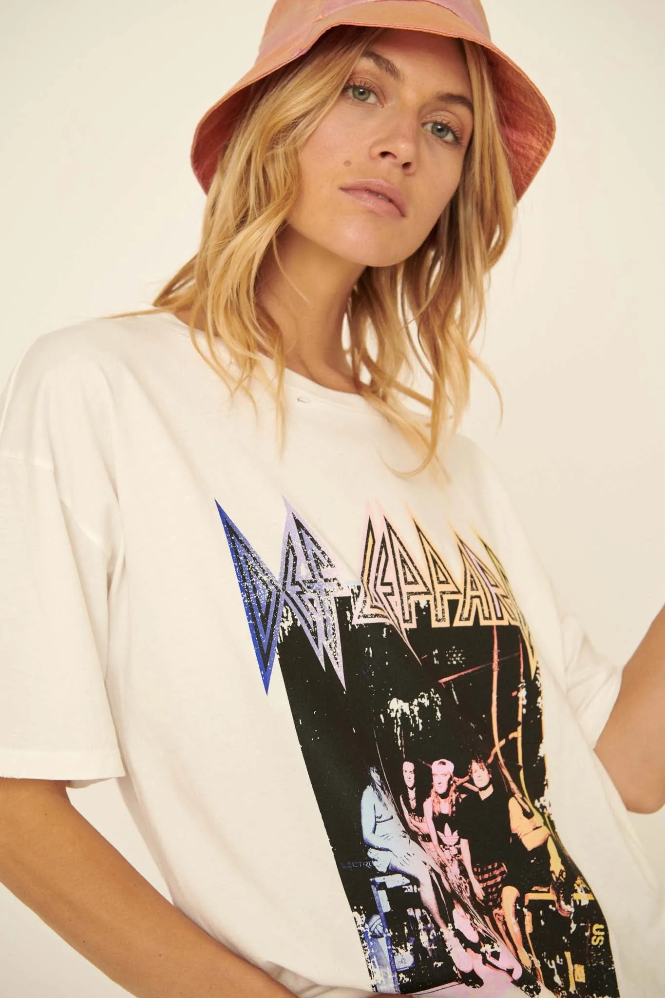 Def Leppard Portrait Distressed Graphic Tee