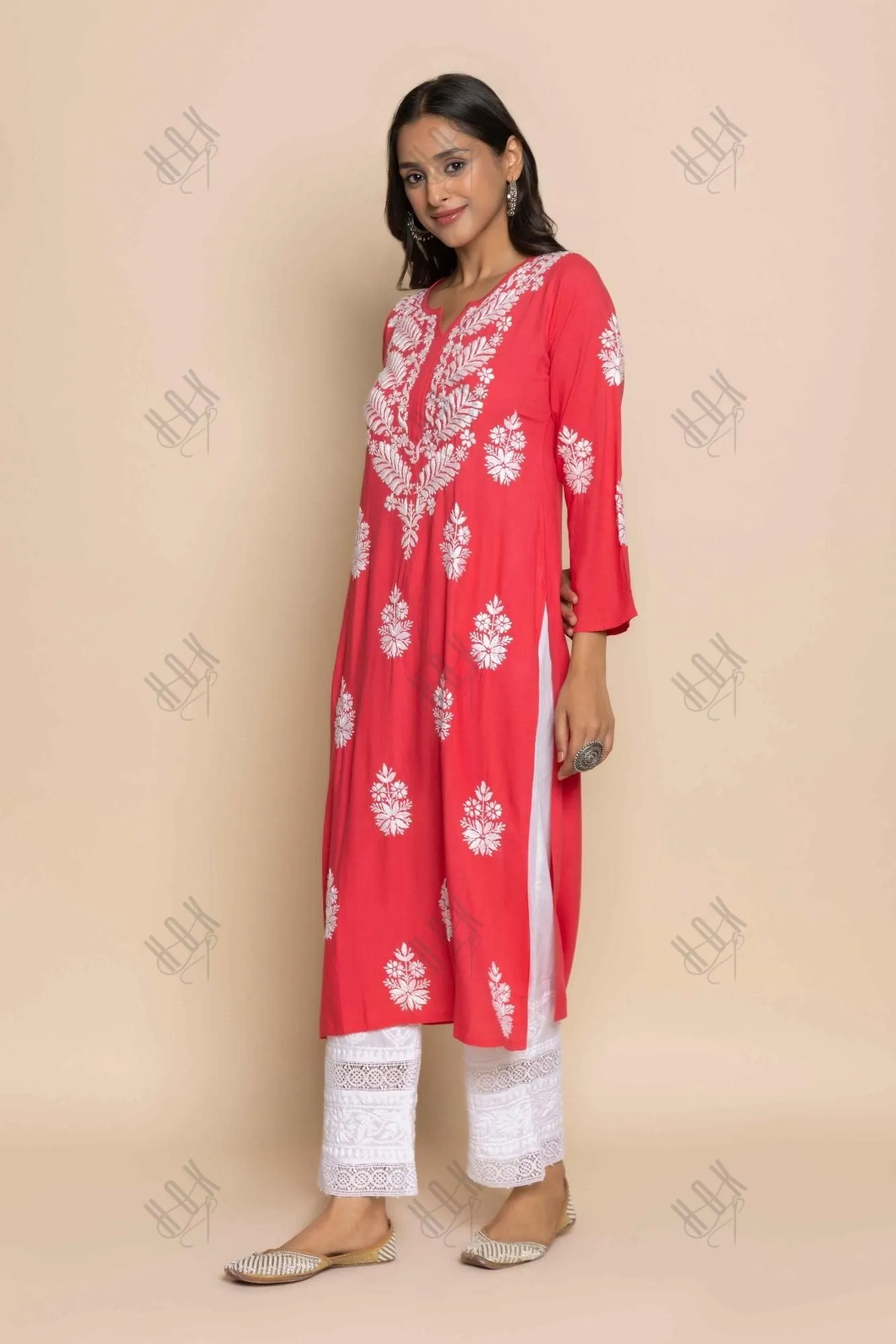 Fizaa chikankari Kurta in Red