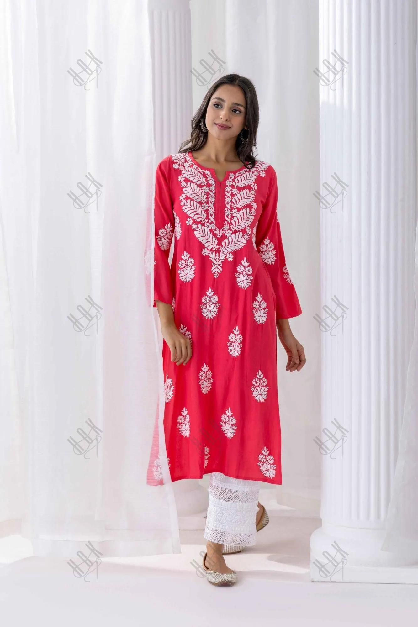 Fizaa chikankari Kurta in Red