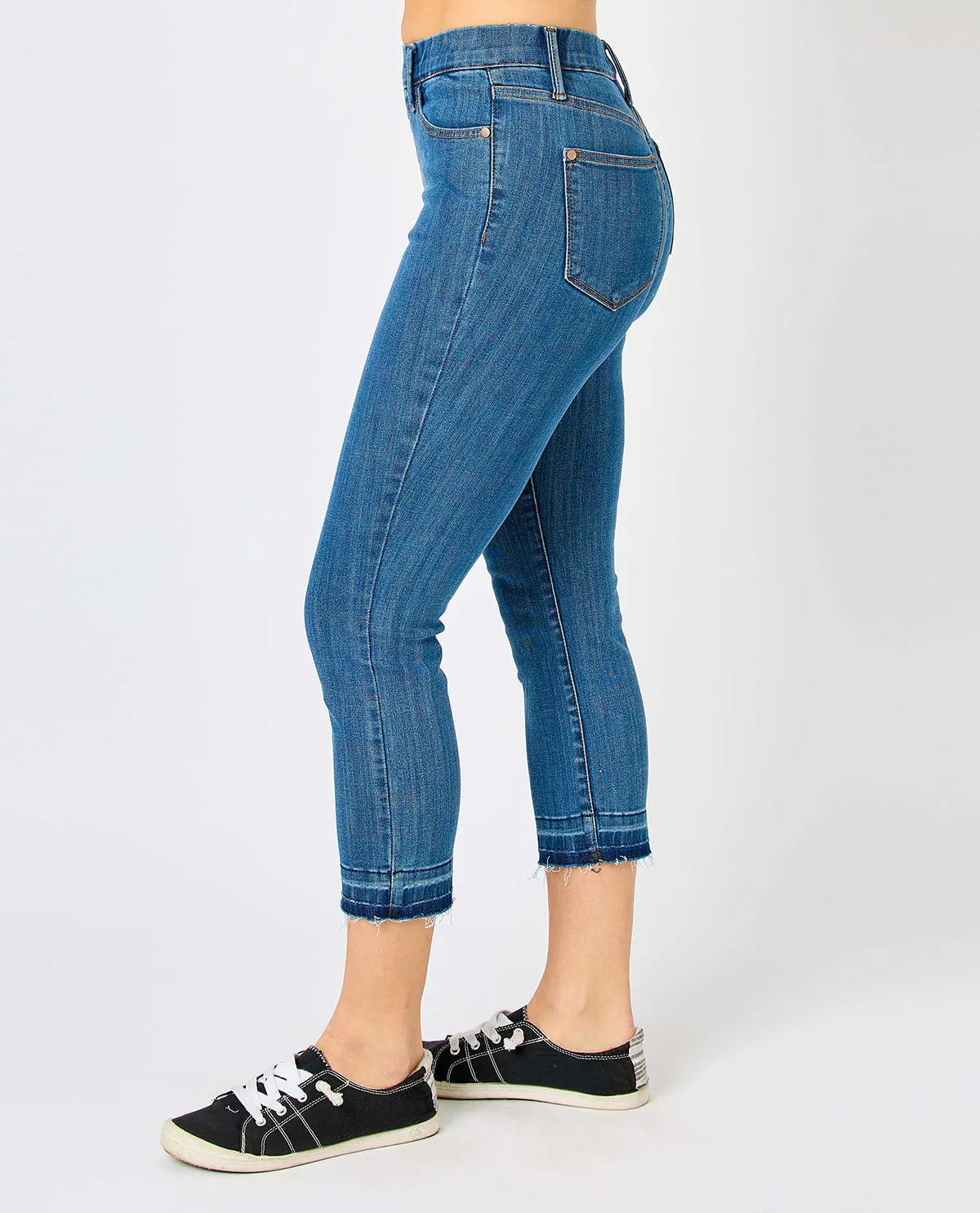 Judy Blue Pull-On Cropped Skinny Jean