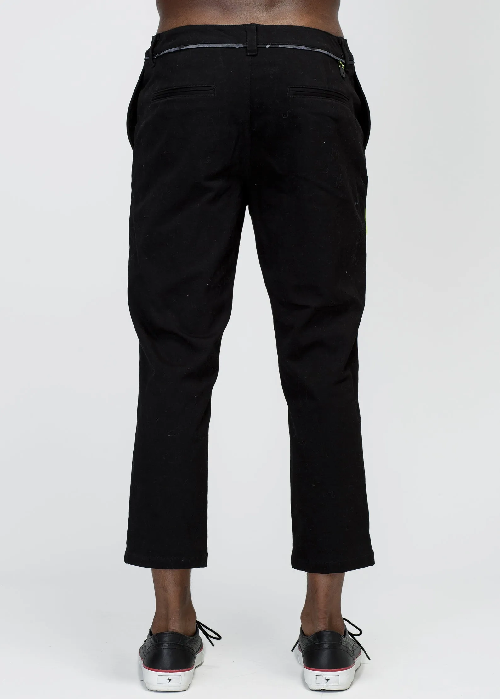 Konus Men's Cropped Side Zip Pants in Black