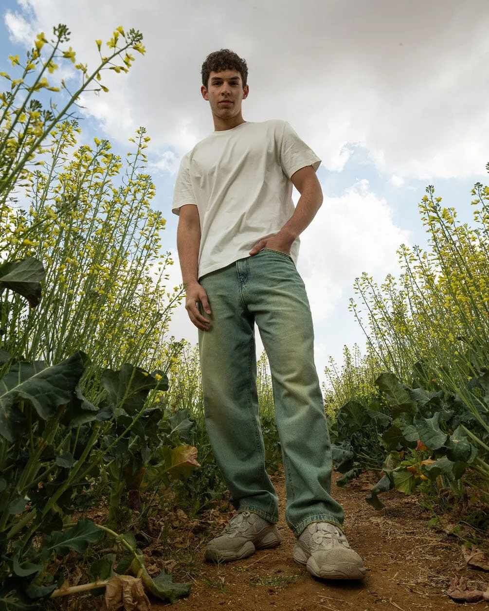 Male Wide-leg Yellow Tint Washed Jeans