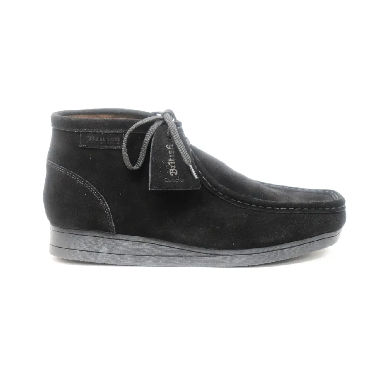 New Castle 2 Suede - Versatile and Stylish Mens Casual Shoe from The British Collection