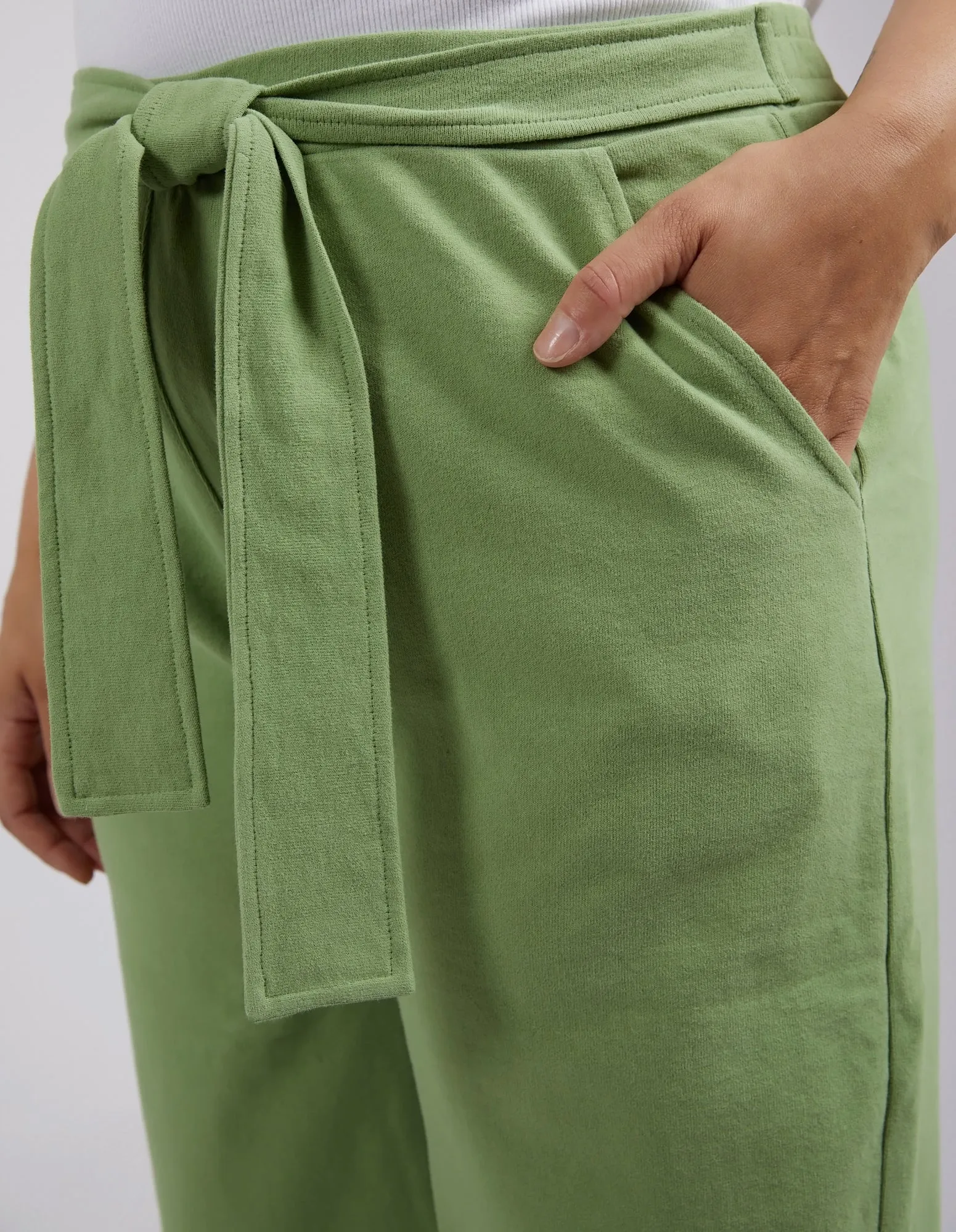 On The Go Pant Jungle Green