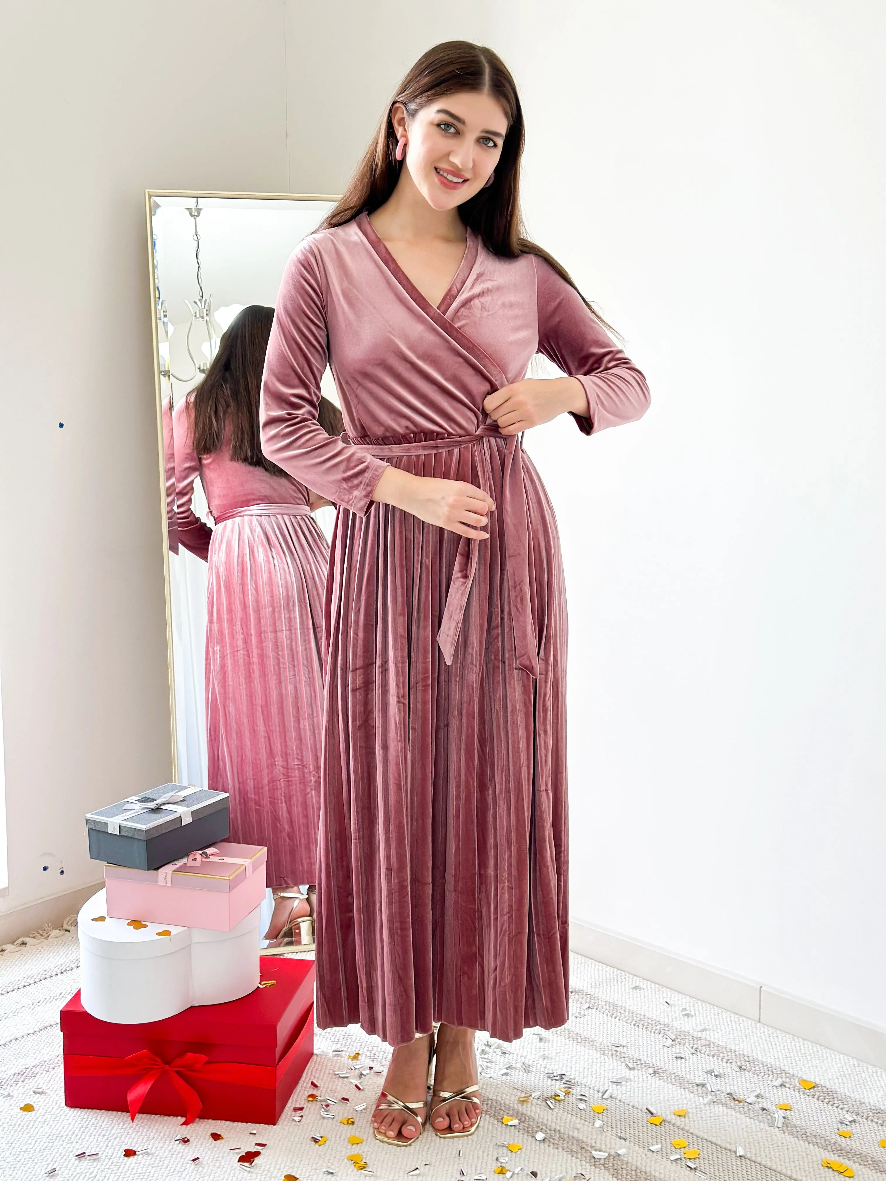 Promise - Dusty Pink Velvet Dress with Long Sleeves (Pleated)